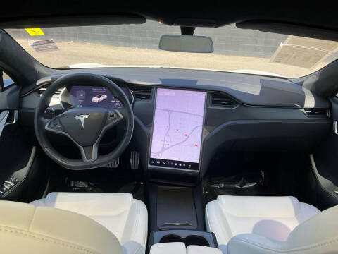 2020 Tesla Model S Performance