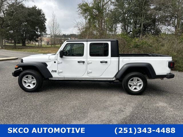 2023 Jeep Gladiator Sport S