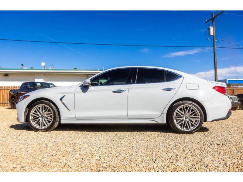 2020 Genesis G70 2.0T