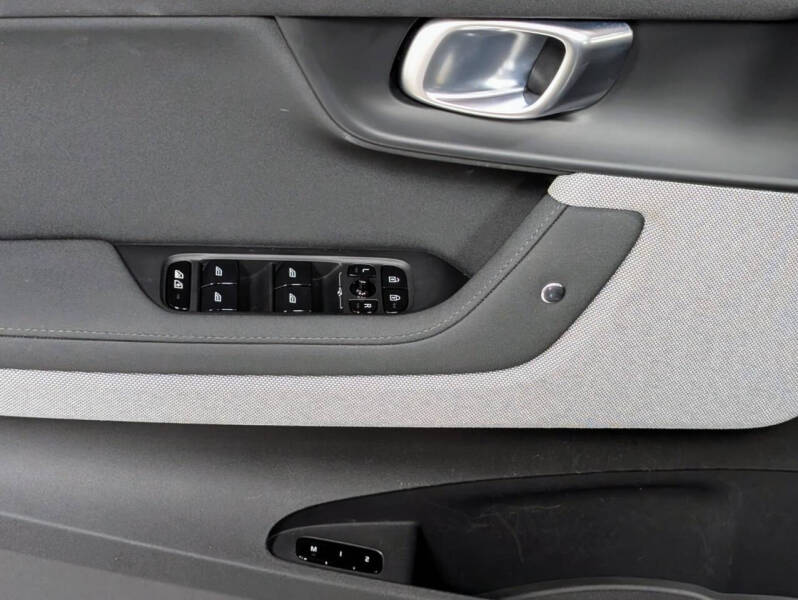2024 Polestar 2 Long Range Dual Motor