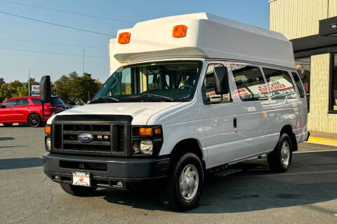 2011 Ford E-Series E-350 SD