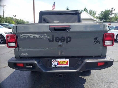 2021 Jeep Gladiator Willys Sport