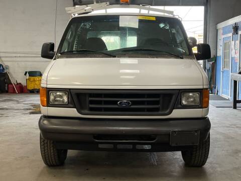 2005 Ford E-Series Cargo for sale at Ricky Auto Sales in Houston TX