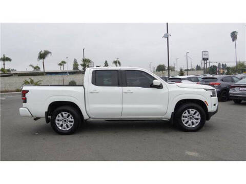 2022 Nissan Frontier SV