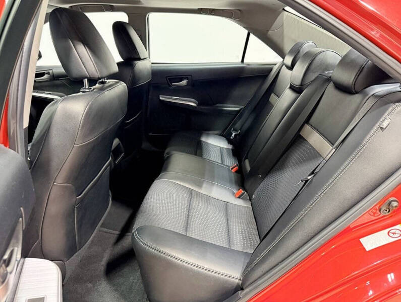 2012 Toyota Camry SE