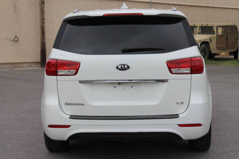 2016 Kia Sedona LX