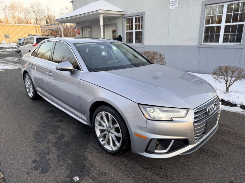 2019 Audi A4 quattro Premium Plus 45 TFSI
