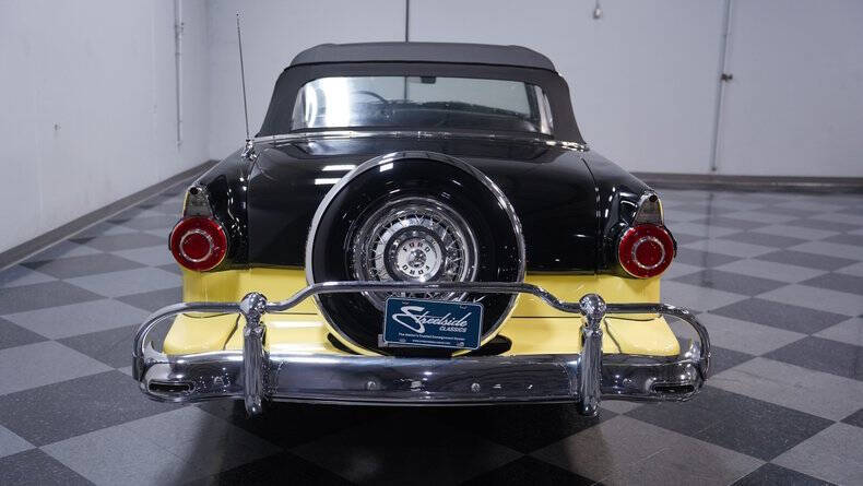 1956 Ford Fairlane