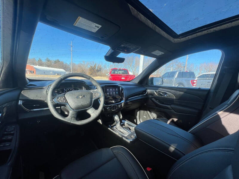 2024 Chevrolet Traverse Limited Premier