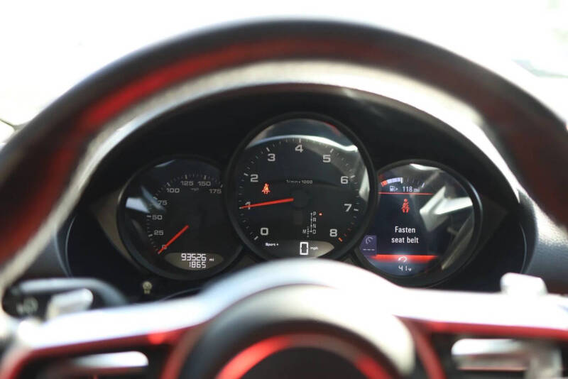 2019 Porsche 718 Cayman