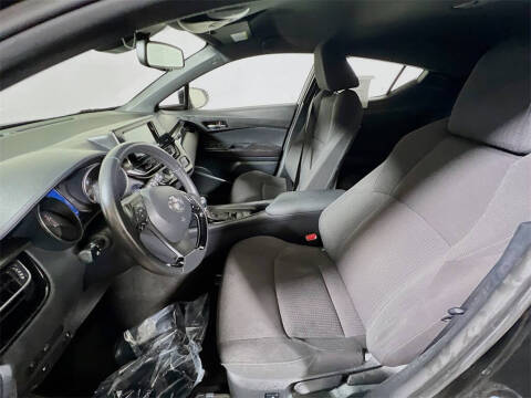 2018 Toyota C-HR XLE Premium