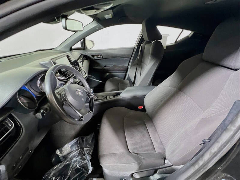 2018 Toyota C-HR XLE Premium