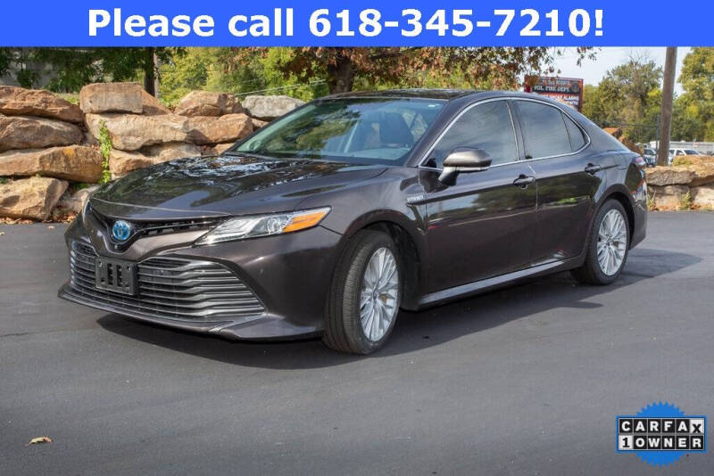 2020 Toyota Camry XLE's photo