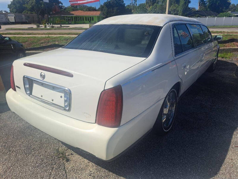 2004 Cadillac DeVille