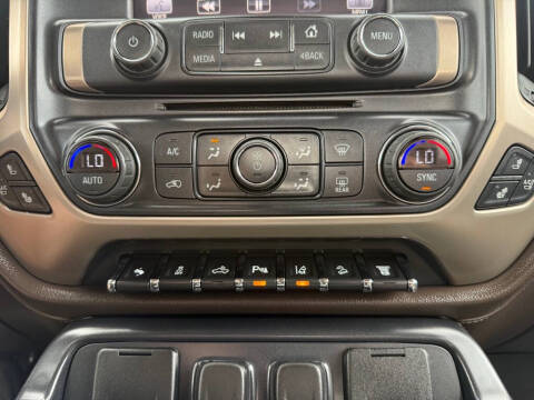 2015 GMC Sierra 2500HD Denali