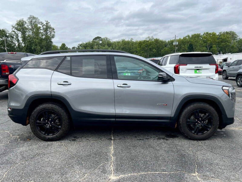 2024 GMC Terrain AT4
