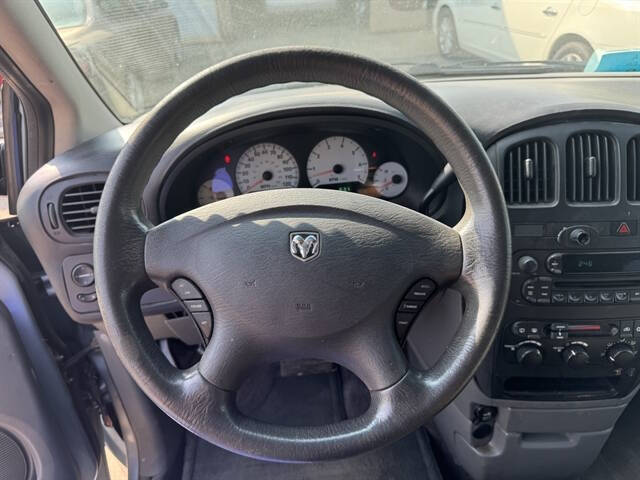 2005 Dodge Grand Caravan SE