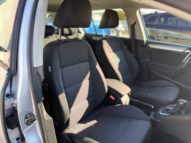 2012 Volkswagen Golf TDI