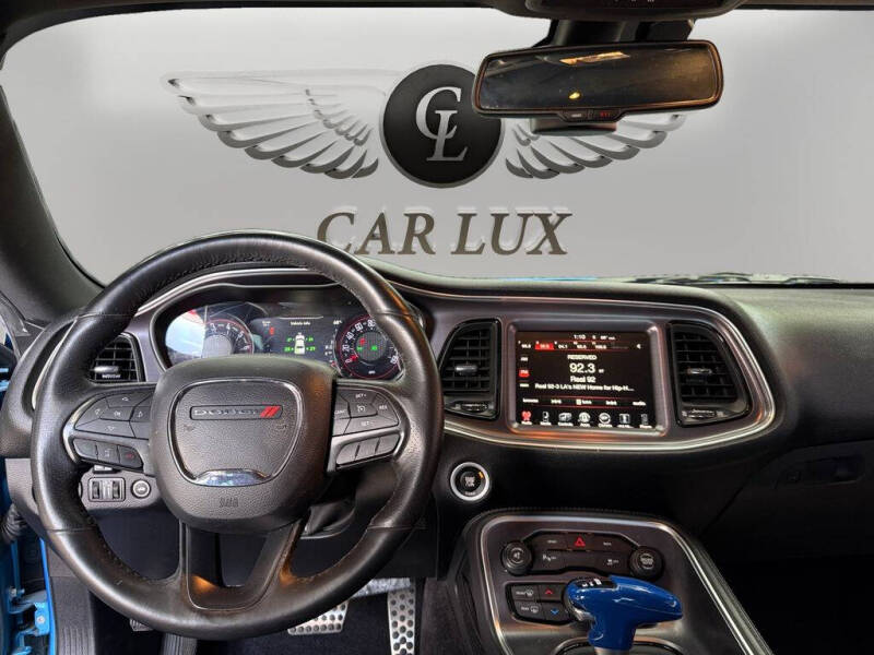 2016 Dodge Challenger SXT
