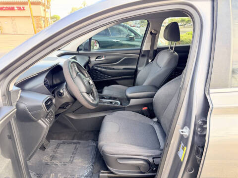 2019 Hyundai Santa Fe SE 2.4L