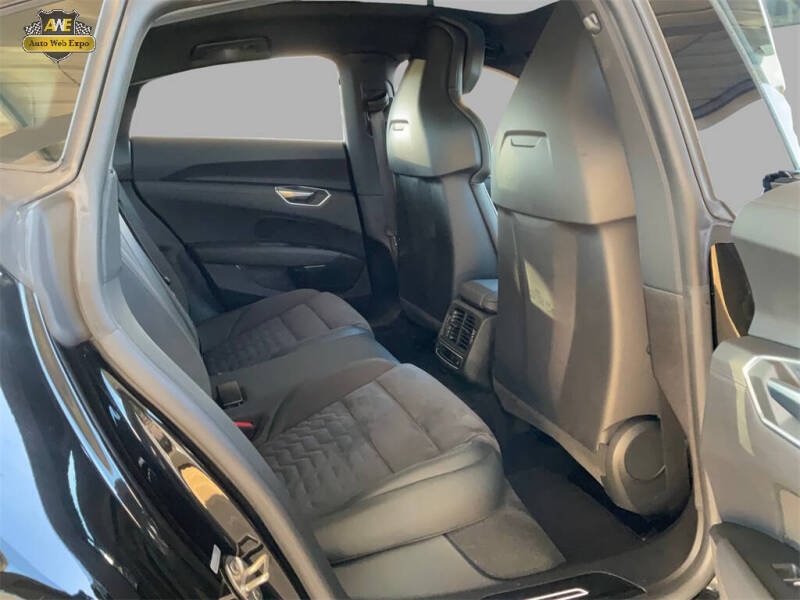 2022 Audi e-tron GT quattro Prestige