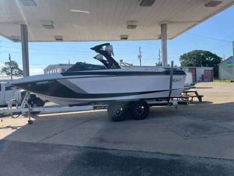 2014 Tige ASR Surf Boat