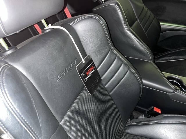 2015 Dodge Challenger SRT Hellcat