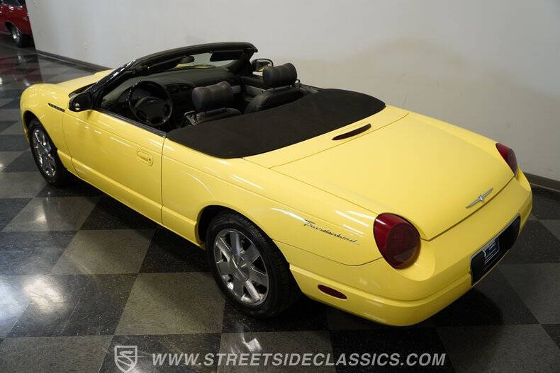 2002 Ford Thunderbird Deluxe