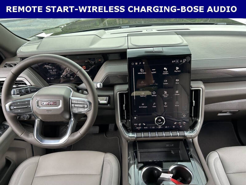 2025 GMC Yukon Elevation