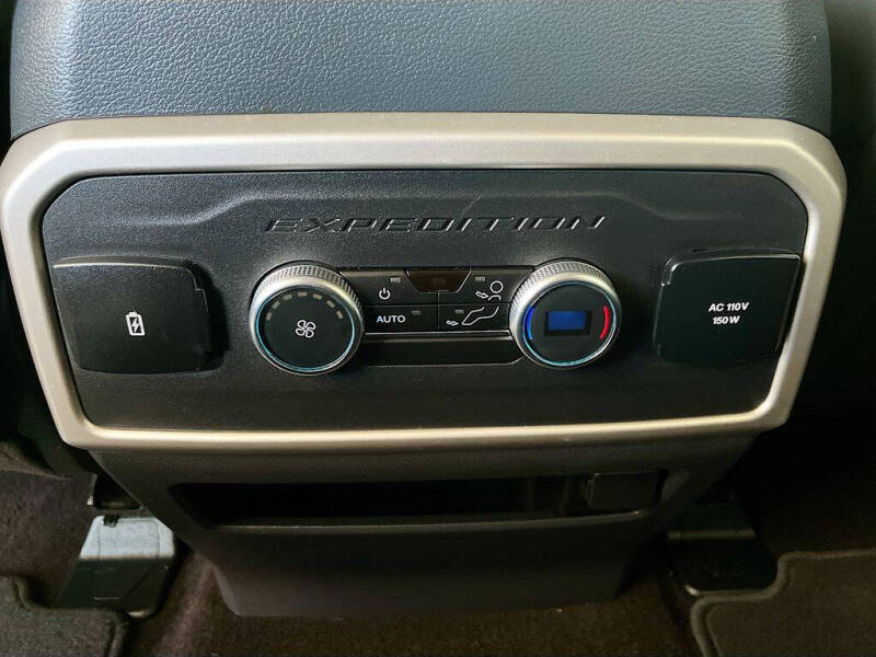 2023 Ford Expedition XLT