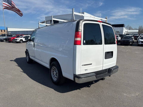 2011 Chevrolet Express 1500