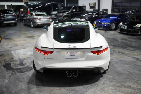 2017 Jaguar F-TYPE Premium
