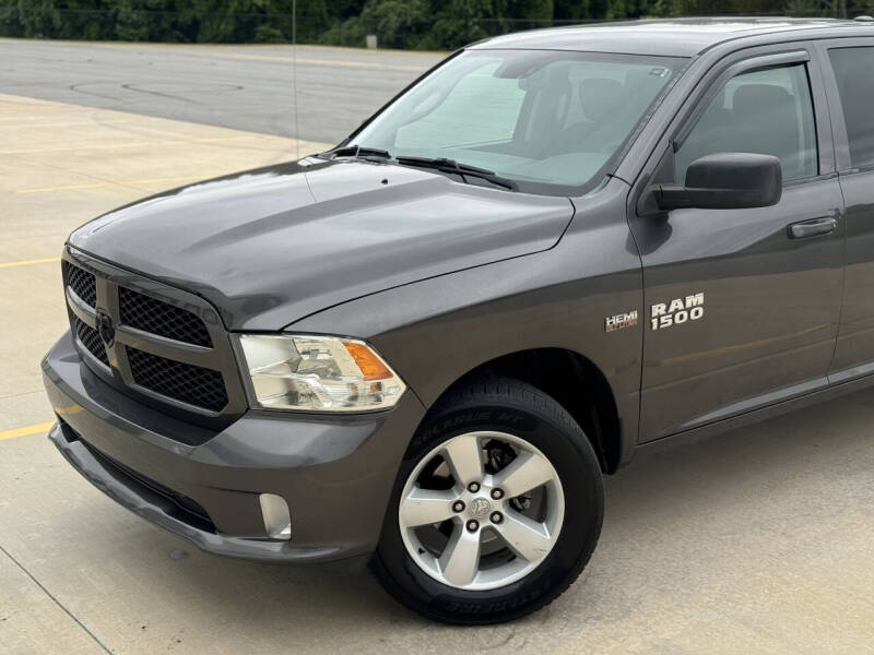 2016 RAM 1500 Express