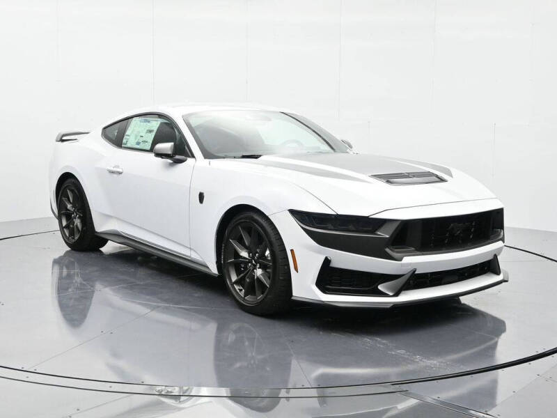 2025 Ford Mustang Dark Horse