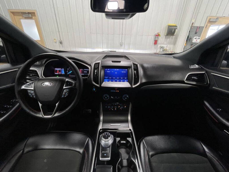 2020 Ford Edge ST Line