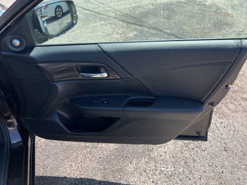 2016 Honda Accord EX-L w/Navi w/Honda Sensing