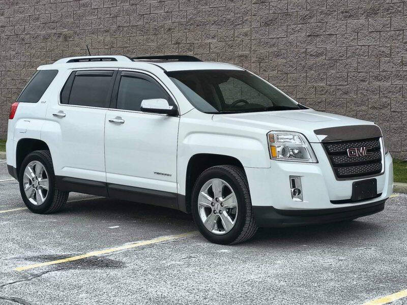 2015 GMC Terrain SLT-2's photo