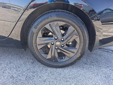 2023 Hyundai Elantra