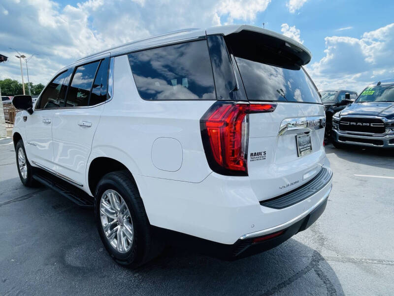 2022 GMC Yukon SLT