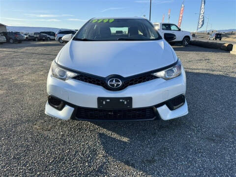 2016 Scion iM
