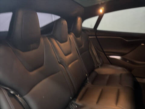 2020 Tesla Model S Long Range