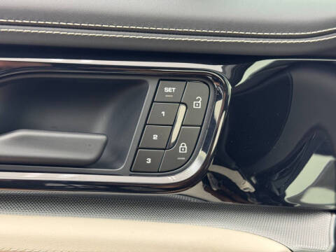 2024 Porsche Panamera 4