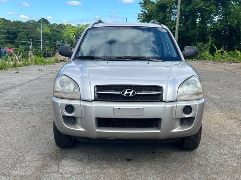 2005 Hyundai Tucson for sale at Car ConneXion Inc in Knoxville TN