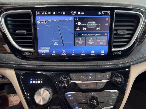 2022 Chrysler Pacifica Limited