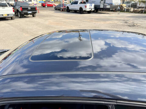 2018 Dodge Challenger SXT Plus