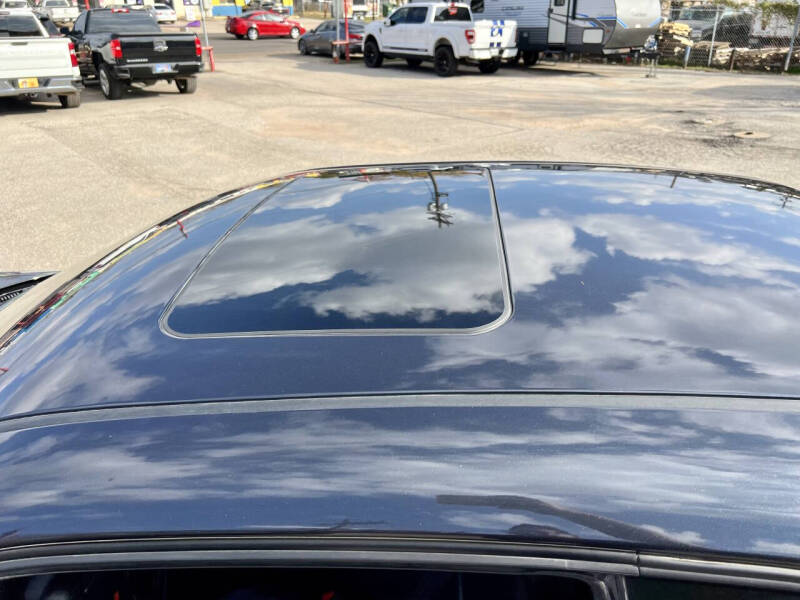 2018 Dodge Challenger SXT Plus