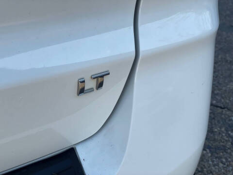 2017 Chevrolet Traverse LT