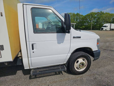 2019 Ford E-Series E-450 SD