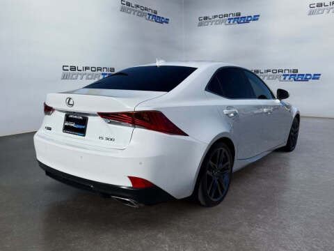 2018 Lexus IS 300