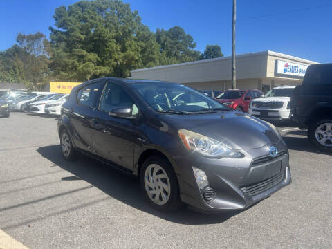 2015 Toyota Prius c Two